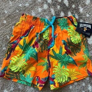 Vilebrequin
Boys' Jirise Parrot Print Swim Trunks